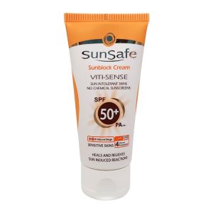 کرم ضد آفتاب بژ طبیعی سان سیف، مناسب پوست حساس میباشد و با دارا بودن SPF50 از پوست در برابر اشعه UVA و UVB به خوبی محافظت می‌کند. و از پیری پوست جلوگیری می کند.